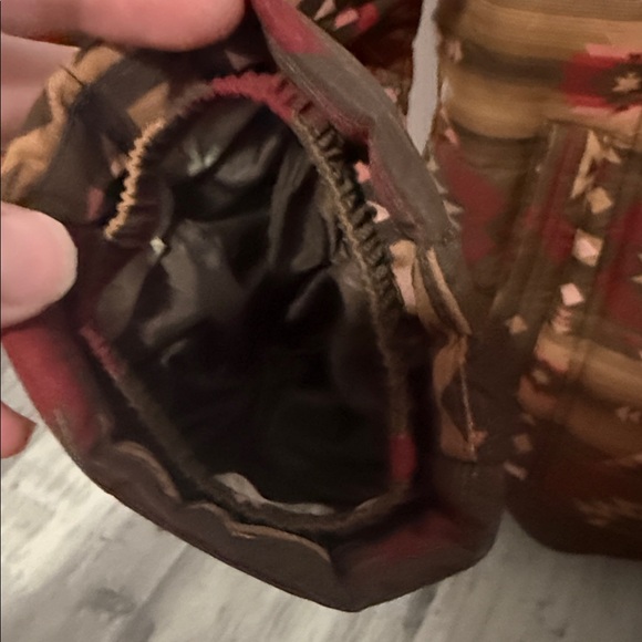 Ariat Crius Insulated Jacket Womens Size Medium Brown Aztec Print Extra Pockets - Picture 5 of 10